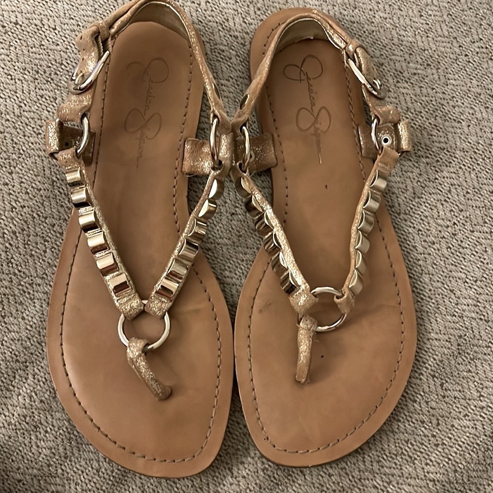 Jessica Simpson gold metallic thong strap sandals size 8.5